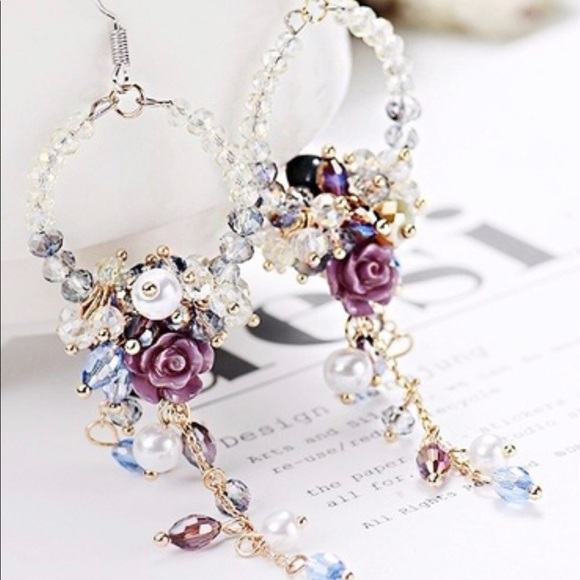 FASHIONABLE EARRINGS CLOSET CLEARANCE-PRICE FIRM - Picture 5 of 6